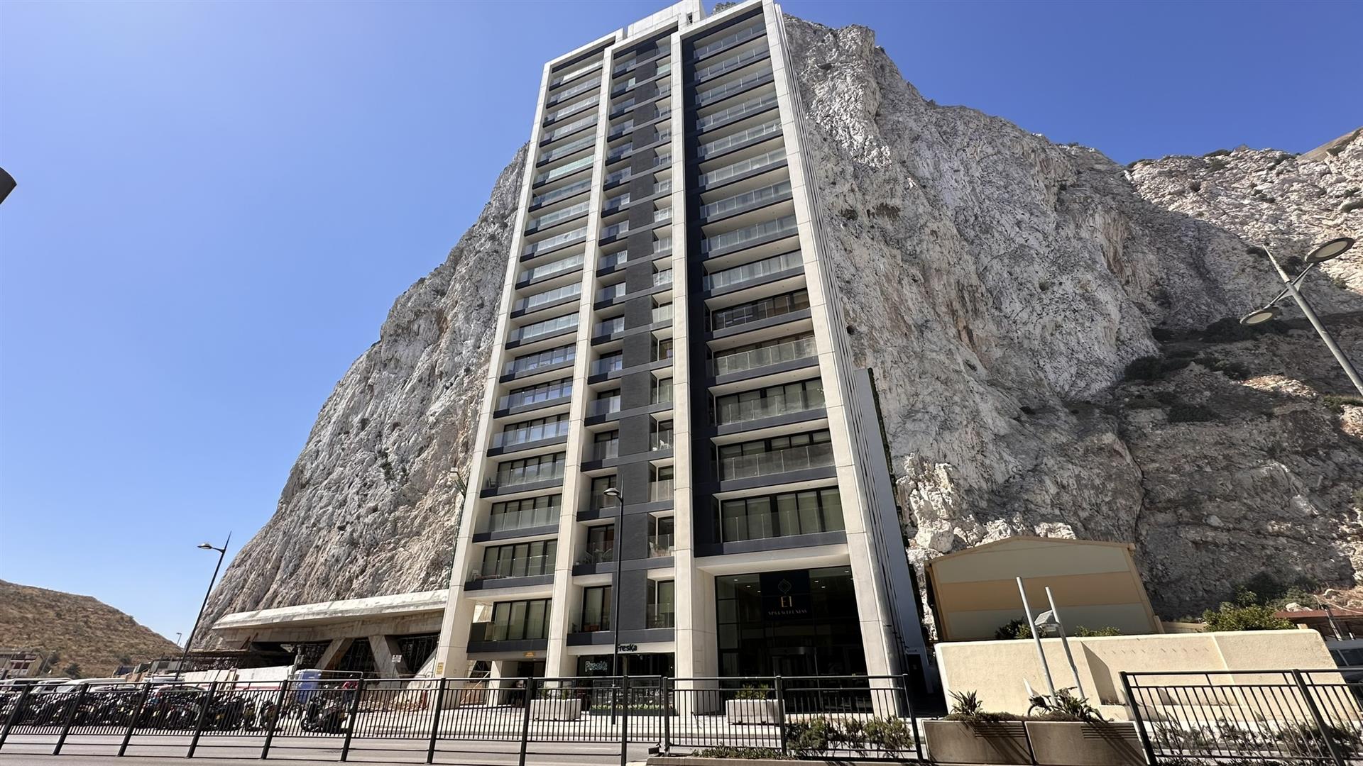 Image of Apartment - 1 Bathrooms for Sale in E1-Gibraltar, Image 9